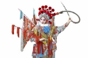 京剧中马鞭的颜色及代表人物