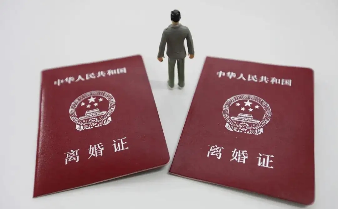离婚诉讼书怎么写(起诉离婚诉讼书模板) 离婚诉讼书怎么写(起诉离婚诉讼书模板)