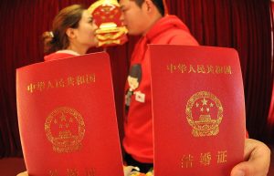 中国的法定结婚年龄是多少（2022年婚姻法新规定）