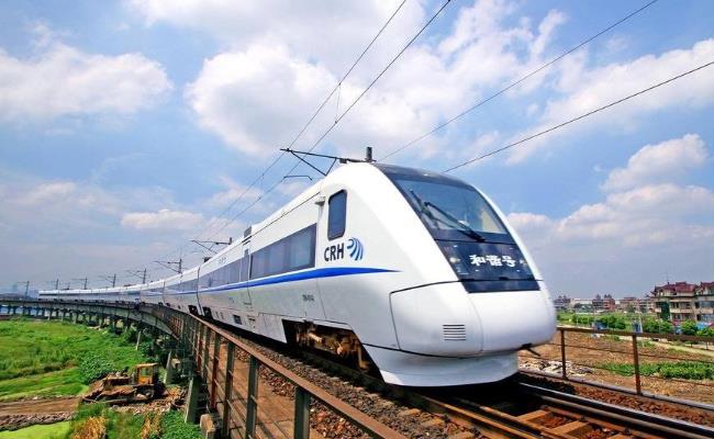 中国高铁“1公里耗电1万度”？