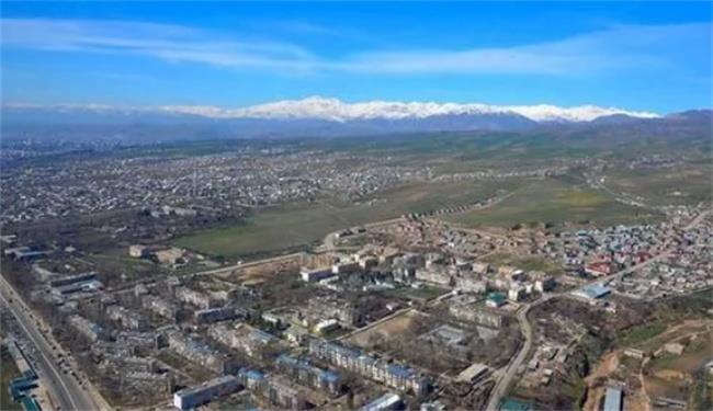 ​塔吉克斯坦位于新疆哪里