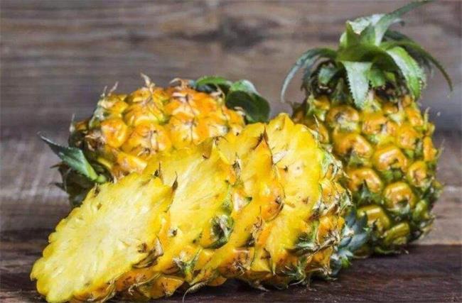 吃菠萝为什么会烂嘴