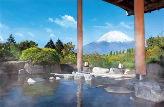 日本温泉的水会不会更换