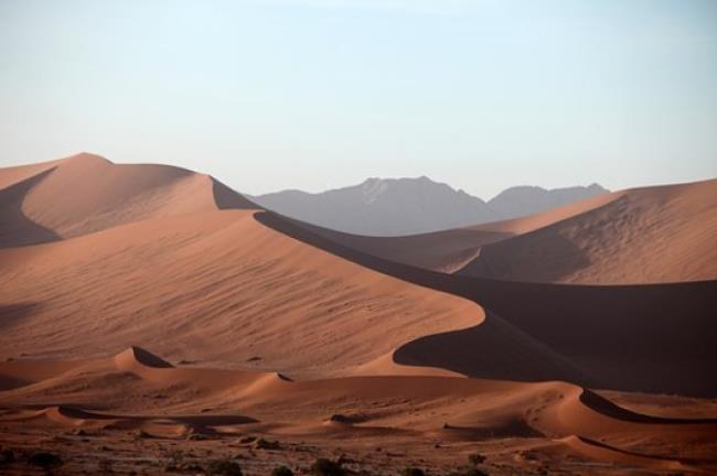 沙漠里的沙子有利用价值吗