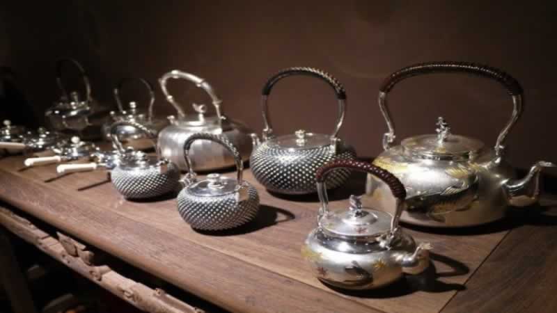 银壶泡茶,银壶,泡茶