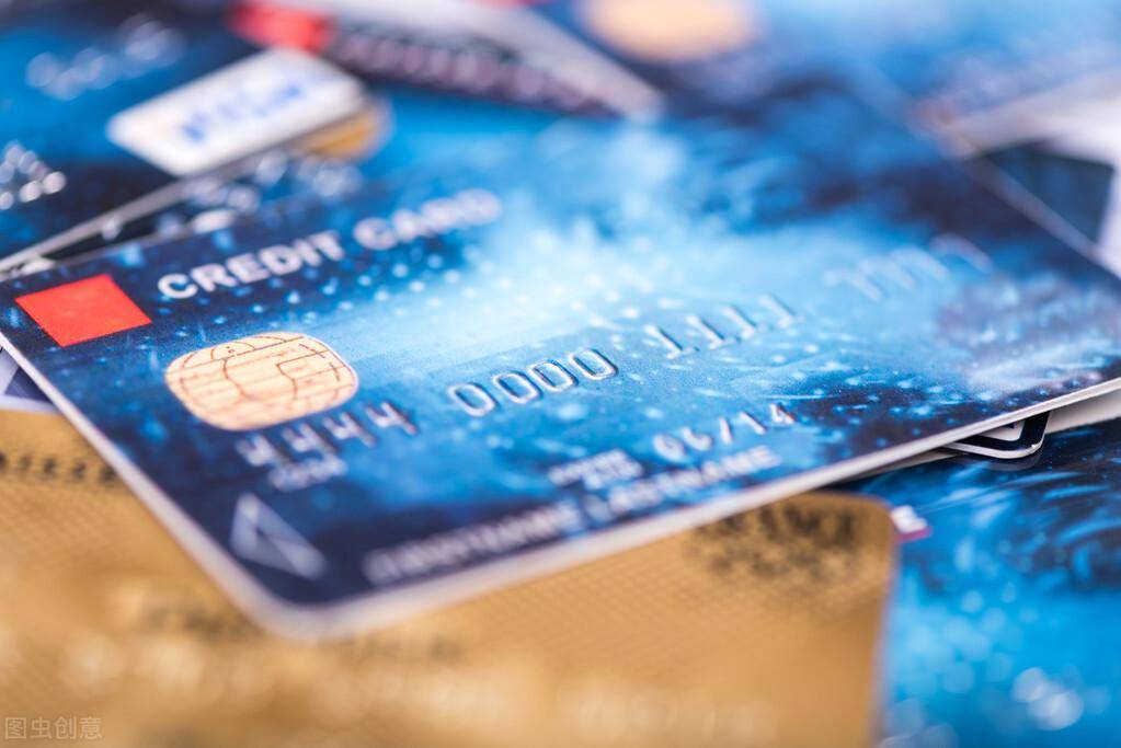 信用卡逾期还款会有什么后果（2022年信用卡逾期新规定）