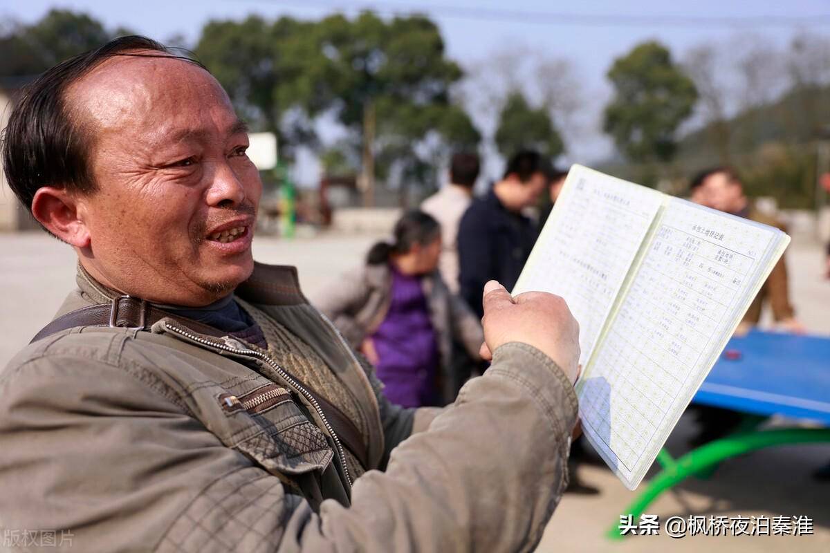 农村承包土地合同怎么写（土地租赁合同免费电子版）