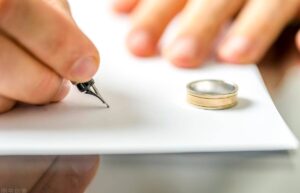 法律离婚起诉流程怎么走（离婚打官司的步骤讲解）