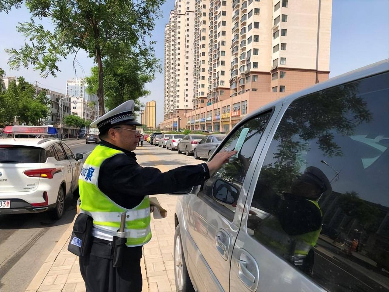 驾照扣分最晚多久处理（驾照扣分处理时间规定）