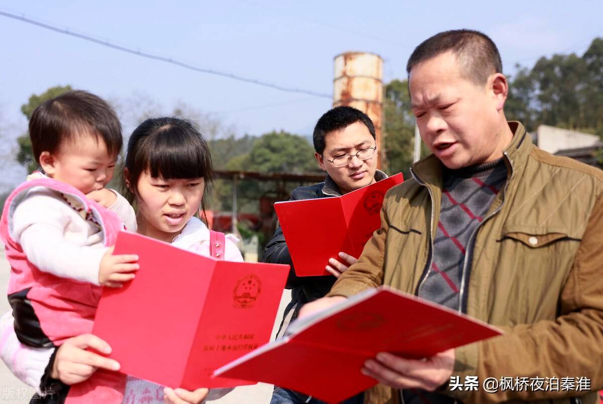 最新农村土地承包合同范本（承包土地协议书模板）