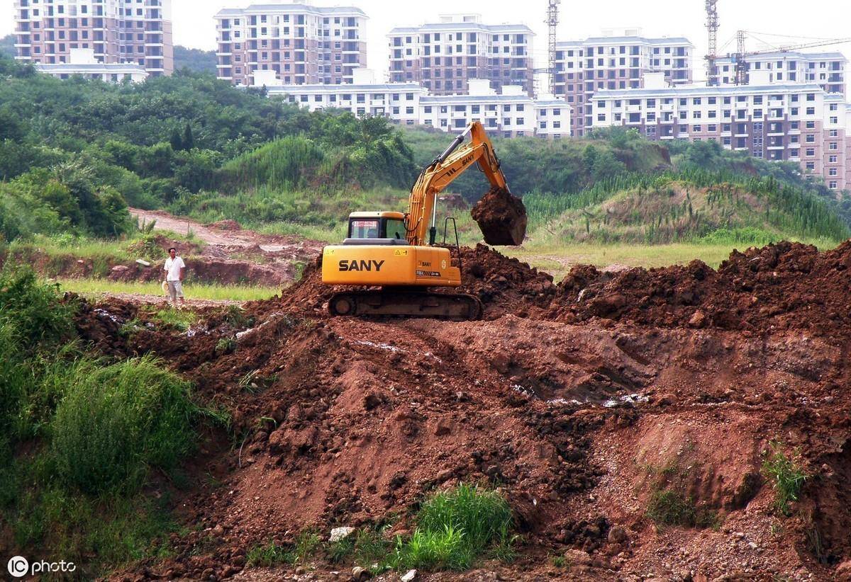 安置补助费和土地补偿有啥区别（安置补助费的计算标准）