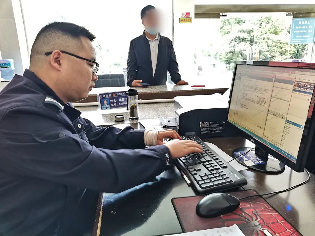 超载罚款多少钱（关于货车超载新规定）