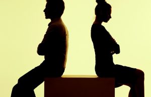 起诉分居多久可以自动离婚（婚姻起诉离婚的流程）