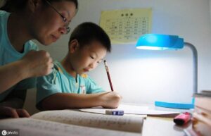 中国童工的定义是什么（有关雇佣童工的年龄界定）