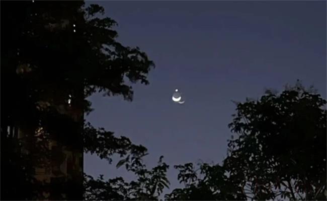 被月亮星星浪漫到了：月掩金星”天象亮相天宇