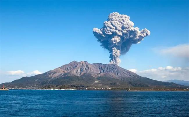 日本樱岛火山和富士山的距离有多远