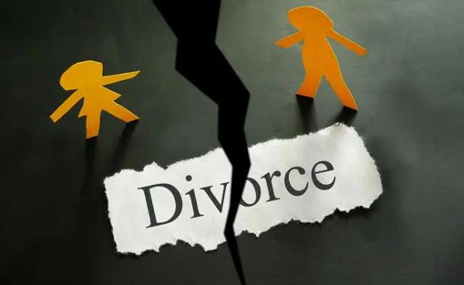 女子生娃2年无收入丈夫提离婚（是否合法？）