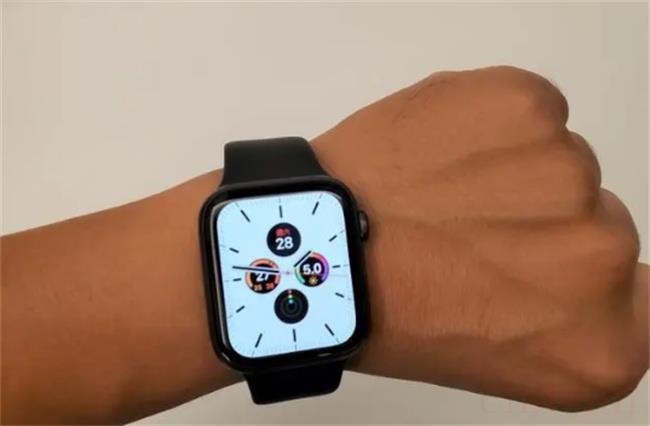 戴苹果手表导致手腕凹进去主要的原因是什么