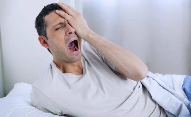 ​经常不分场合秒睡是属于哪种病？
