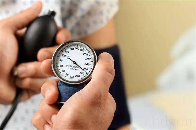 如何控制高血压
