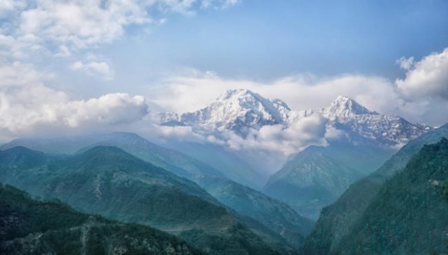 世界上第九高峰是什么峰