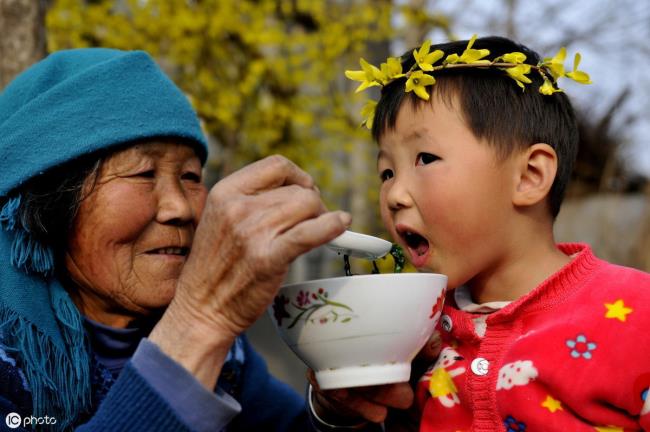 赡养证明怎么开（子女赡养老人证明范文）